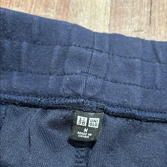 Uniqlo Navy Zipper Pocket Sweatpants - Picture 3 of 7